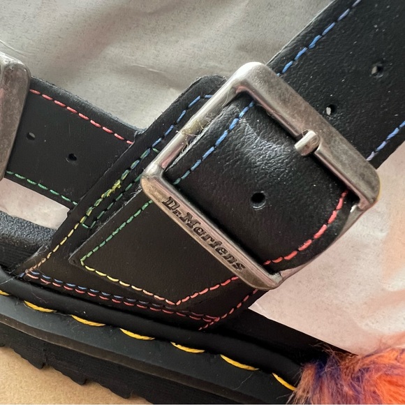 RARE Dr. Martens VOSS II FLUFFY FAUX FUR STRAP SANDALS, UK4/US 6, NIB - Picture 8 of 11